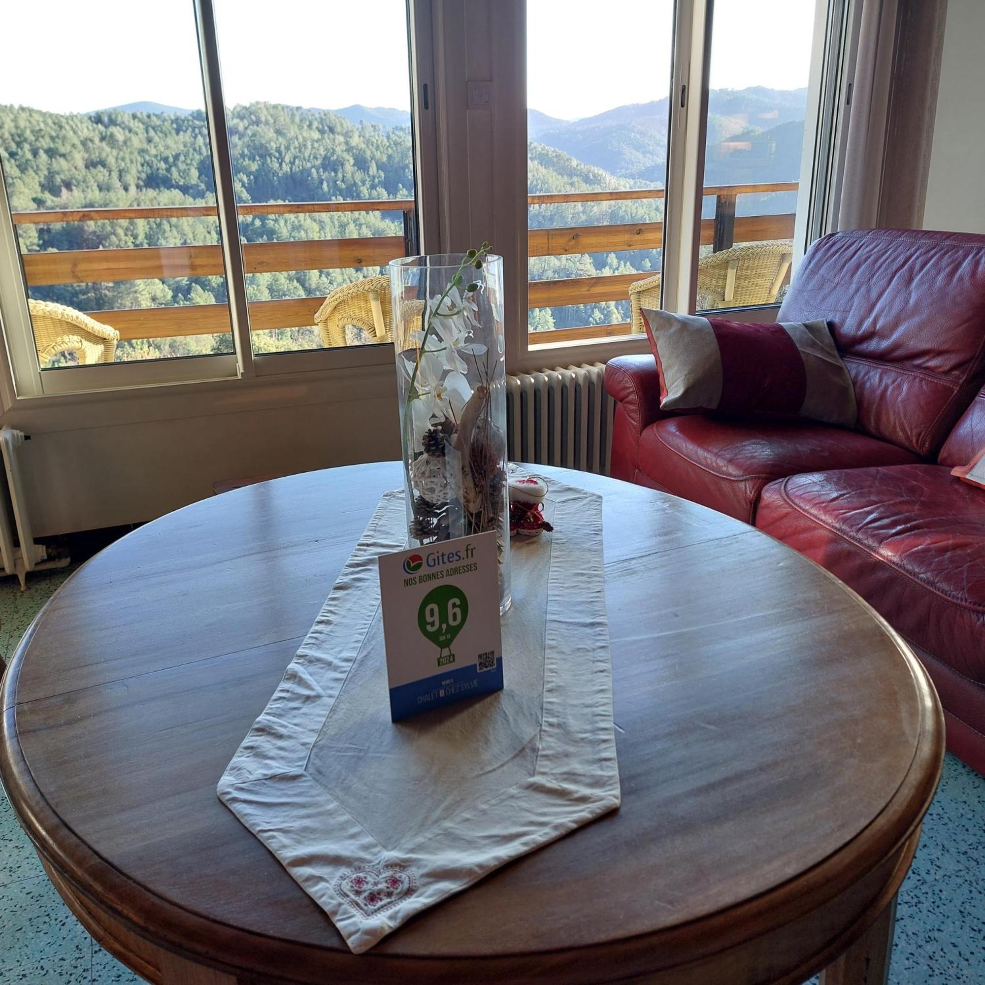 Chalet 14 Pers Avec Vue Panoramique Et Piscine Chauffee Genolhac Eksteriør billede
