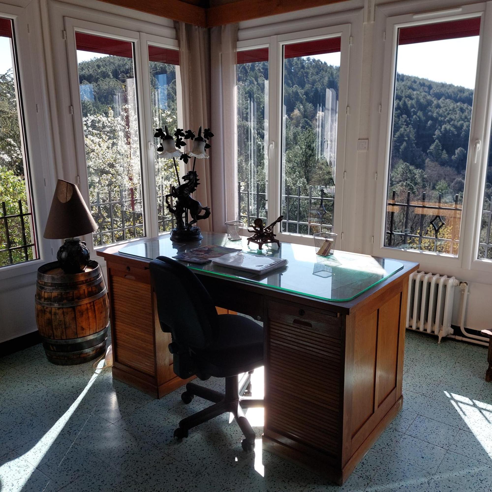 Chalet 14 Pers Avec Vue Panoramique Et Piscine Chauffee Genolhac Eksteriør billede